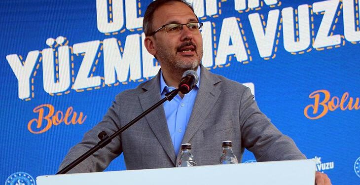 Bakan Kasapoğlu: Salgın döneminde 5 milyon öğrenciye yüzme öğrettik