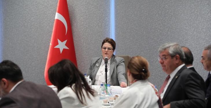 Bakan Yanık: Roman vatandaşlarımız için konut çalışmalarımızı sürdürüyoruz