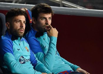 Barcelona 2 futbolcusunun biletini kesti! ‘İsterseniz giderim’