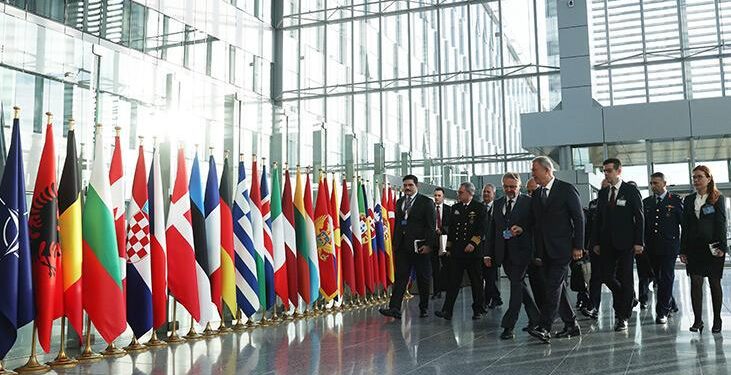 Milli Savunma Bakanı Akar, NATO Karargahı’nda