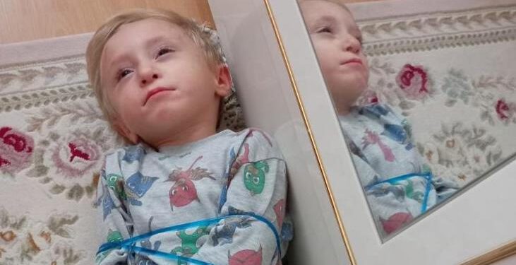 Minik Umut elinden düşen ekmeği almak isterken canından oldu
