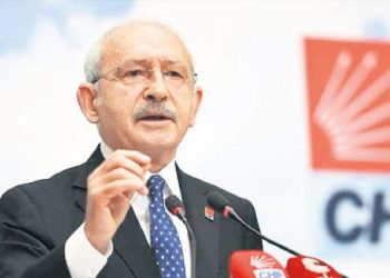 Sen kim, özgürlükçü anayasa yapmak kim